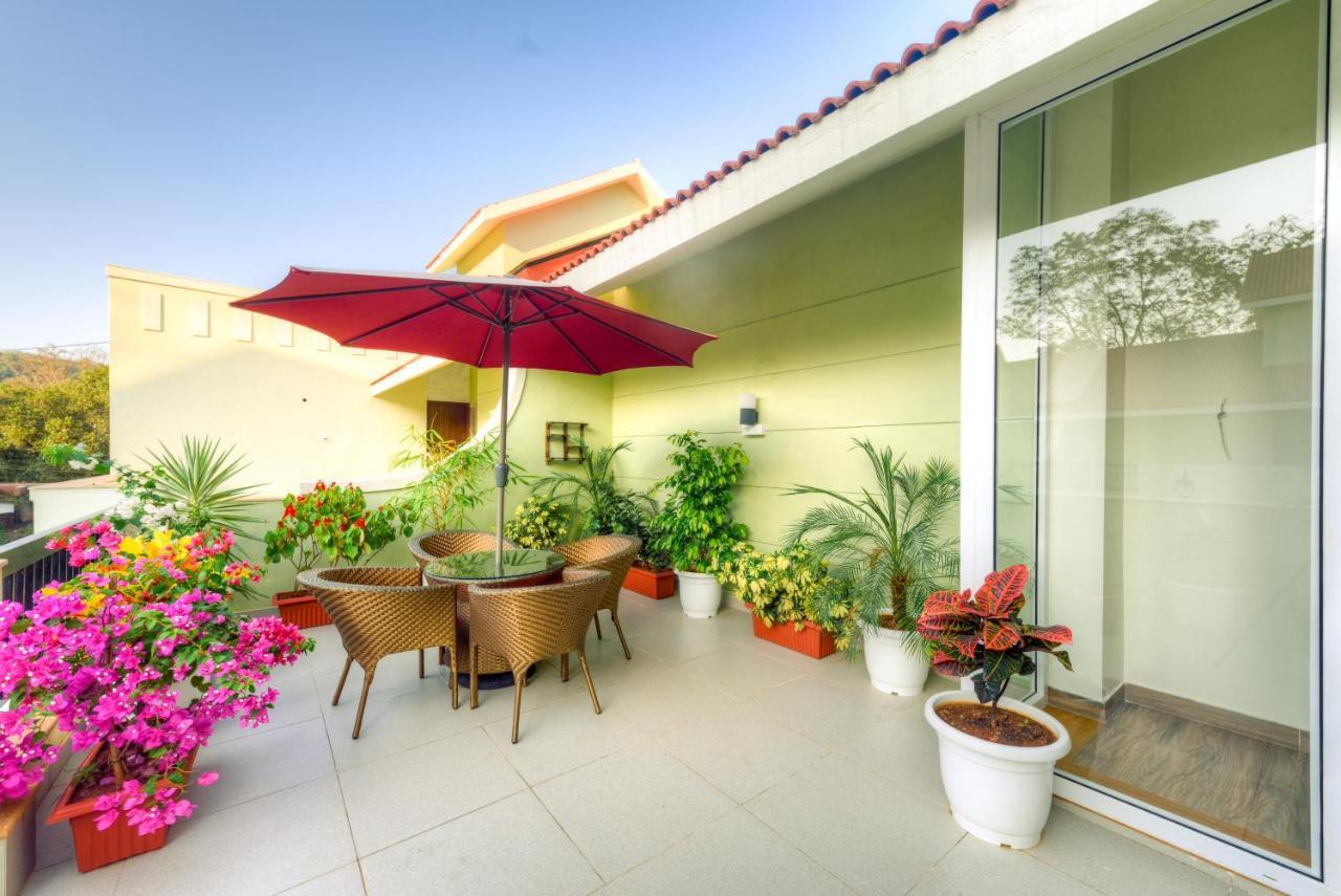 Joystreet - Beachy Blossom Villa Сиолим Екстериор снимка